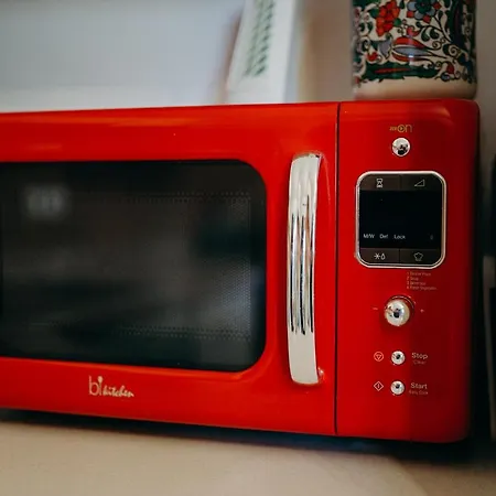 アパート A Cozy Away From *