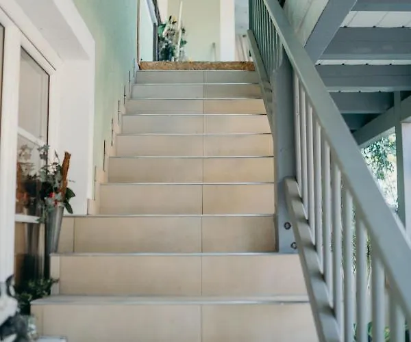 A Cozy Away From 巴德伊舍